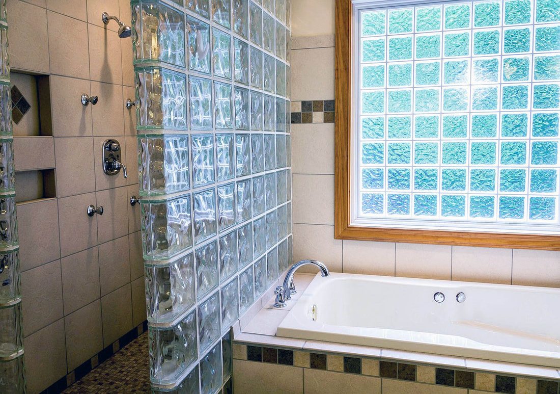 Accessible Shower & Bathtubs Banner Picture