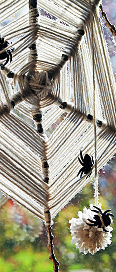 DIY Halloween Spider Web Picture