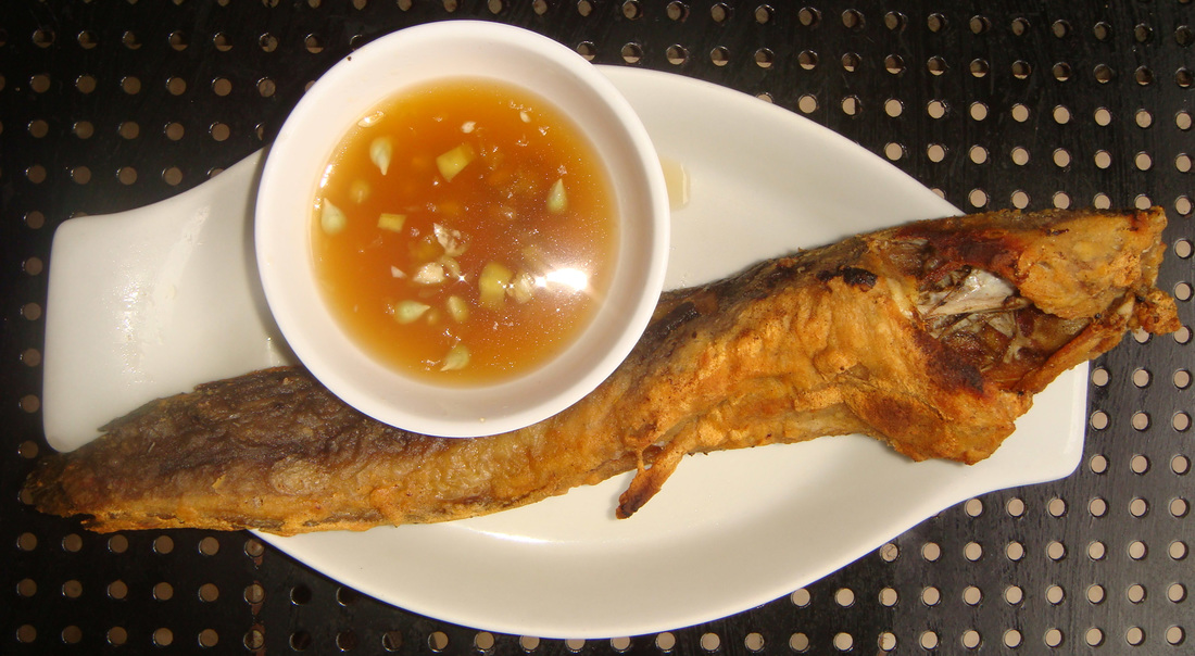 Fried Catfish with Kalamansi Dip