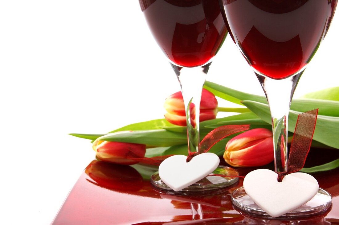 Healthy Valentines Drinks Banner Picture