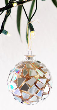 DIY Repurposed CD Ornaments Picture