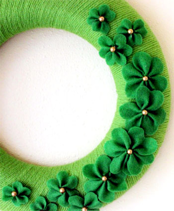 St. Patrick's Day Yarn Wreath Picture